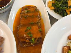 -汗腾格里·风味餐厅(新疆驻京办店)