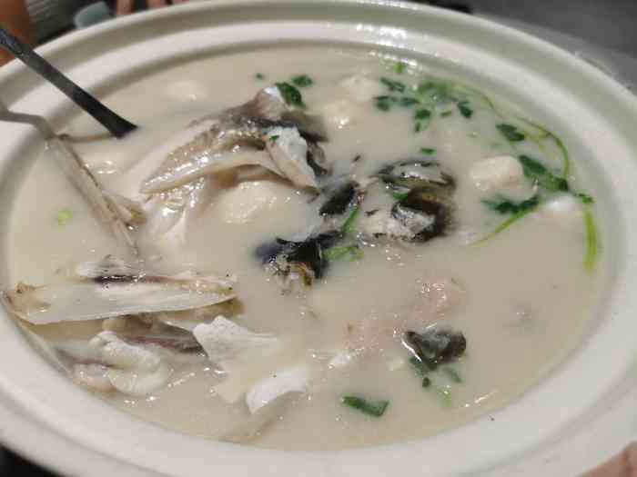 九溪山寨砂锅鱼头九华山路店