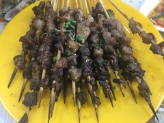 -覃记海鲜美食餐厅