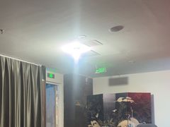 -屋有岛沉浸游戏旗舰店(中山公园店)