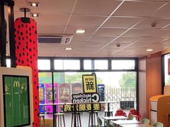 大堂-麦当劳(庐山服务区店)