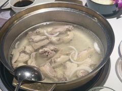 -烹然四季椰子鸡火锅(姚家园万象汇店)