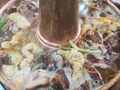 -岳记兴隆·青城腊排铜火锅(融创店)