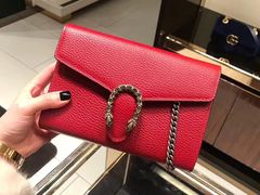 -Gucci(戴高乐机场T 2E)