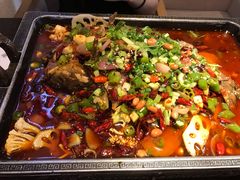 -万重锦·人文川菜馆(骡马市店)