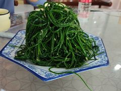 -壹阁胡羊焖饼(特色小吃街店)