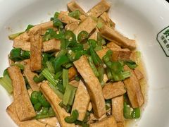 小炒香干-费大厨辣椒炒肉(太平老街店)