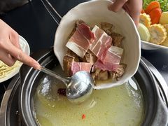 -野菌皇海景野生菌火锅(滨海大道店)