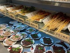 串串-XiaoJunGan Hotpot 钢管厂五区小郡肝火锅串串香