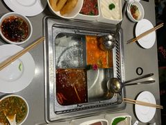 -海底捞火锅(杭州萧山宝龙广场店)