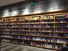 店内环境-百新书局(尚悦湾店)