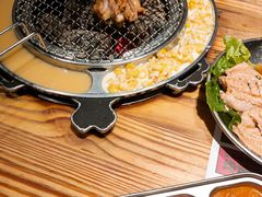 -青瓦炭韩潮烤肉(花园道店)