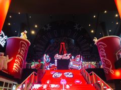 -东方明珠·可口可乐欢乐餐厅