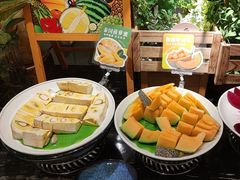 -东方红海鲜百汇(国际大厦店)