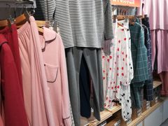 -优衣库(北京万柳华联购物中心店)