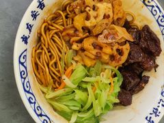 -梅溪·小伙子干挑面(安吉总店)