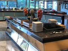 -上海虹桥西郊假日酒店