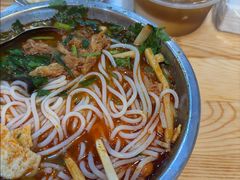 -柳州肥姨妈大骨螺蛳粉(东靖路店)
