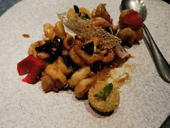 宫爆虾球配成都麻圆-南堂館川菜文化餐厅(天府店)