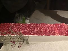 -左庭右院鲜牛肉火锅黑金店(陆家嘴中心店)