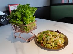 蔬菜沙拉-聚十三烤肉博物馆(魔都首店)