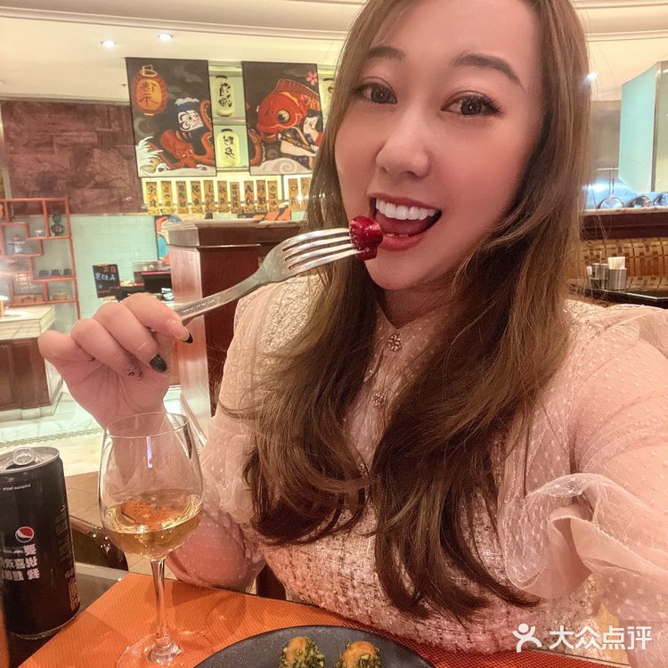 广州探店|五星级酒店自助餐大餐!享受各种美食简直美滋滋!!