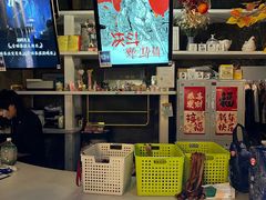 -暴风岛沉浸式体验馆(百联世纪店)