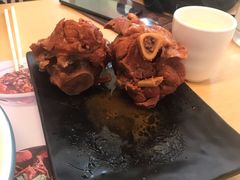 -关东小磨东北菜(上海长风大悦城店)