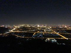 -鬼笑石后山停车场