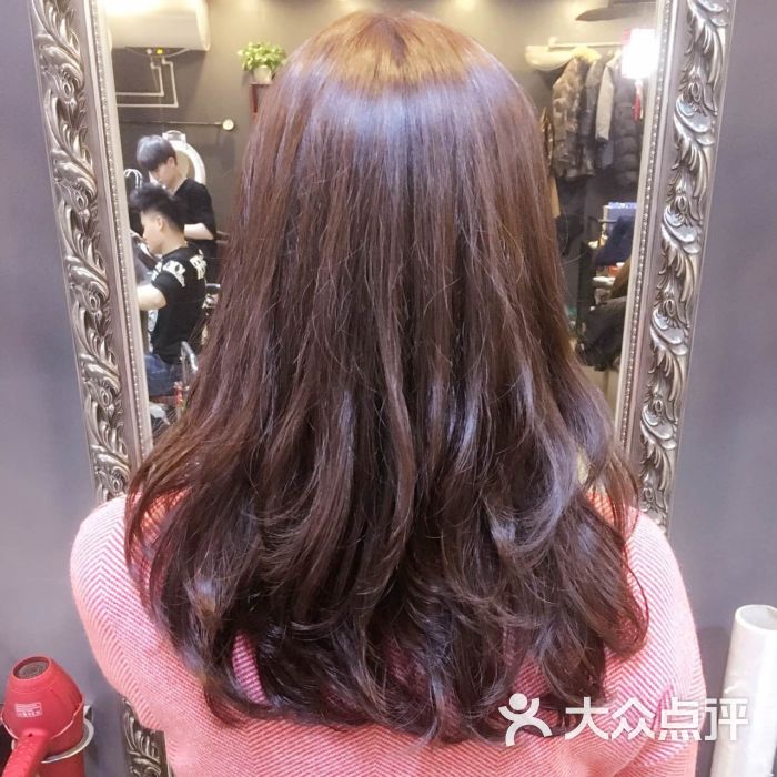 梵谷造型全国连锁(新村店)图片 - 第1张