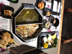 -八角锄烧·肉火锅(天河城店)