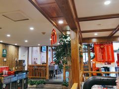 大堂-雪熊哈尔滨烧烤·精酿啤酒·砂锅(中央胜境店)