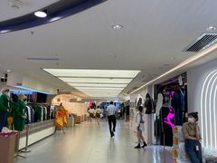 -广州白马服装市场