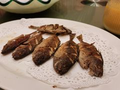 -沙龙酒家