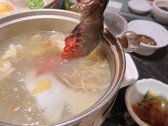 -半岛翡丽海鲜自助餐厅(观风亭店)