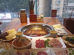 -城墙拐拐火锅(三峡广场黑金冠店)