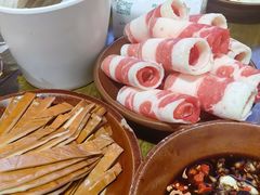 -黄潇洒老火锅(九眼桥宏济巷店)