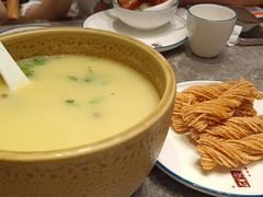 -闫府私房菜·百年鲁菜(恒隆店)