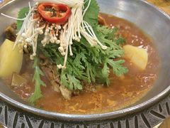 -喇喇排骨火锅·传统韩式脊骨汤(望京西园总店)
