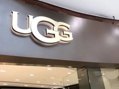 -UGG(燕莎奥特莱斯购物中心店)