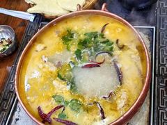 -三锅莊·牦牛肉火锅·香格里拉特色藏餐宴请餐厅(菱角塘路店)