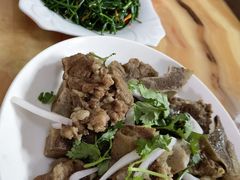 特色牛骨头-苏莱特色牛骨滩羊手抓馆(长城东街总店)