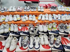 -BIGOFFS 超级折扣(仁恒伊势丹店)