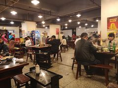 大堂-邓莽子老火锅(中兴路总店)