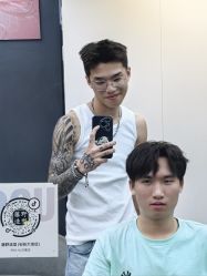 -藤野造型专业烫染接发