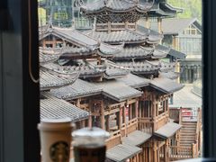 -星巴克(南宁民歌湖店)