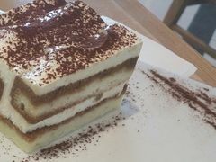 -必胜客(松雷店)