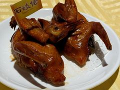 招牌烤乳鸽-石岐佬中山菜馆(张溪店)