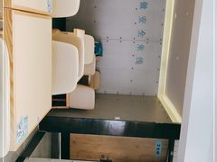 -灵芝妹子海鲜米线(劳动公园店)