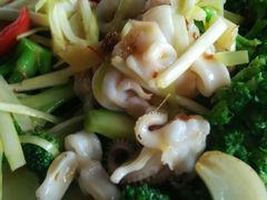 -东馆和天下特色餐饮(工农店)